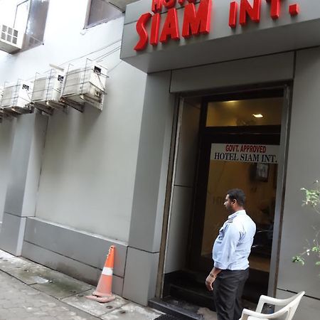 Hotel Siam International 德里 外观 照片