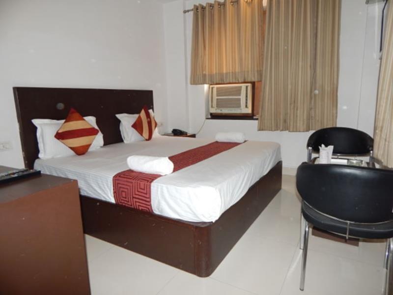 Hotel Siam International 德里 外观 照片