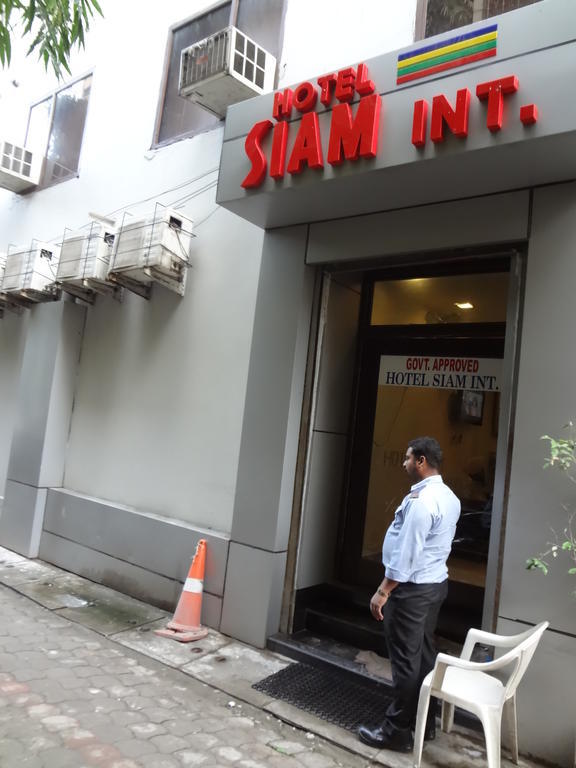 Hotel Siam International 德里 外观 照片